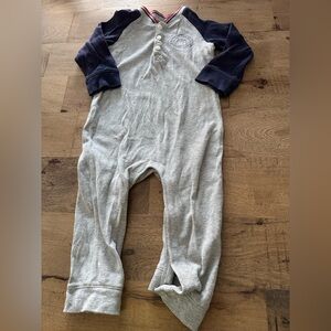Baby Gap Long Sleeve Onesie snap one piece